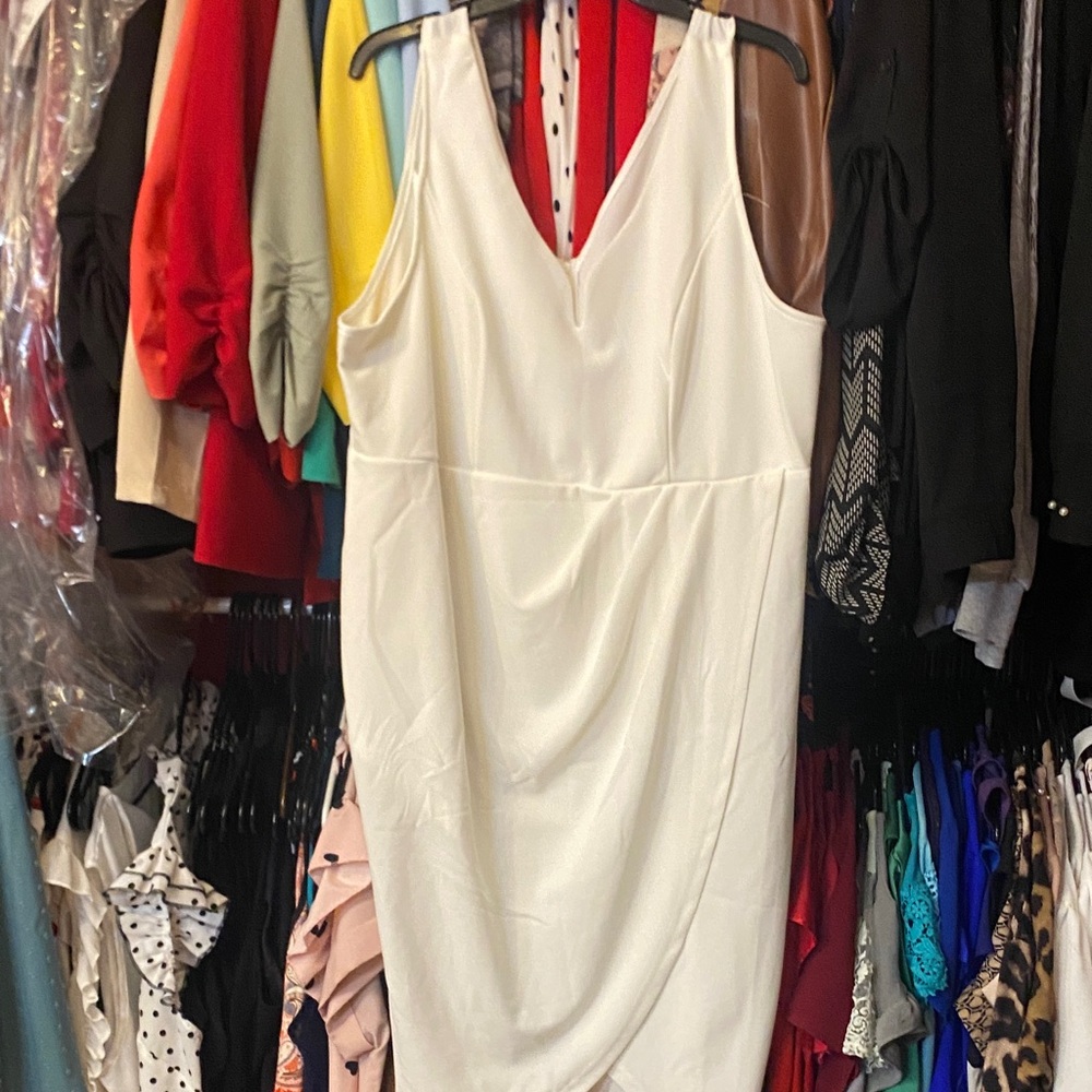SHEIN White Sleeveless V-Neck Midi Sheath Dress